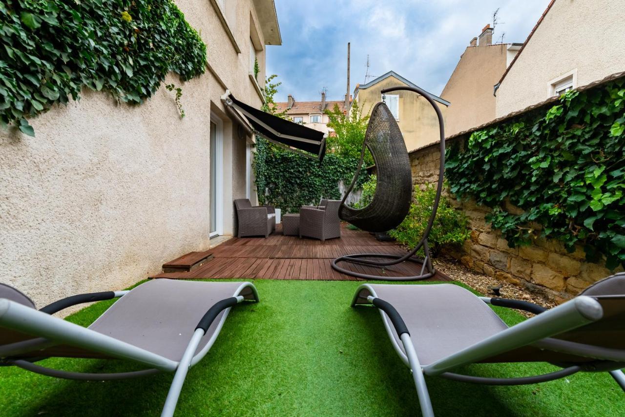 דיז'ון Suite And Spa 21 מראה חיצוני תמונה
