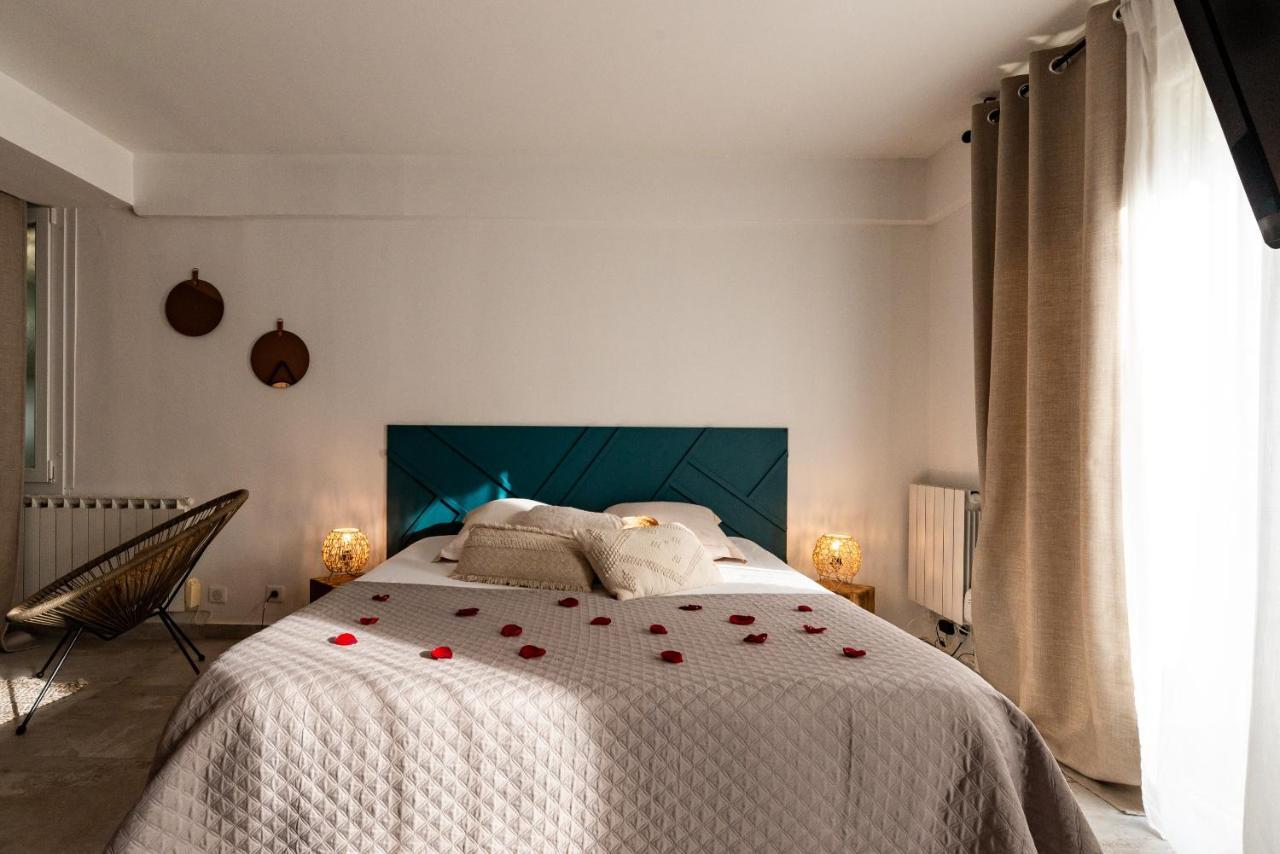 דיז'ון Suite And Spa 21 מראה חיצוני תמונה