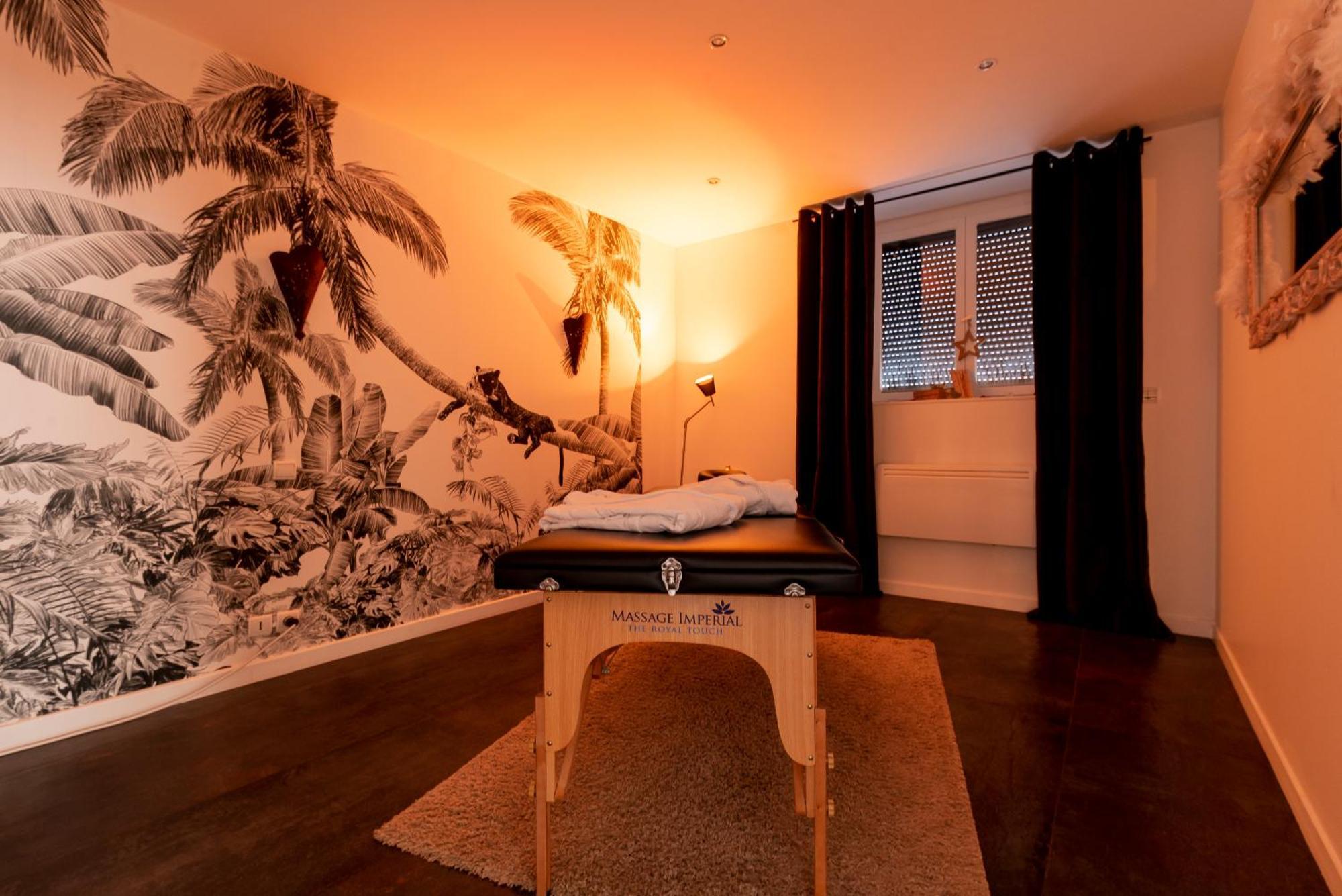 דיז'ון Suite And Spa 21 מראה חיצוני תמונה