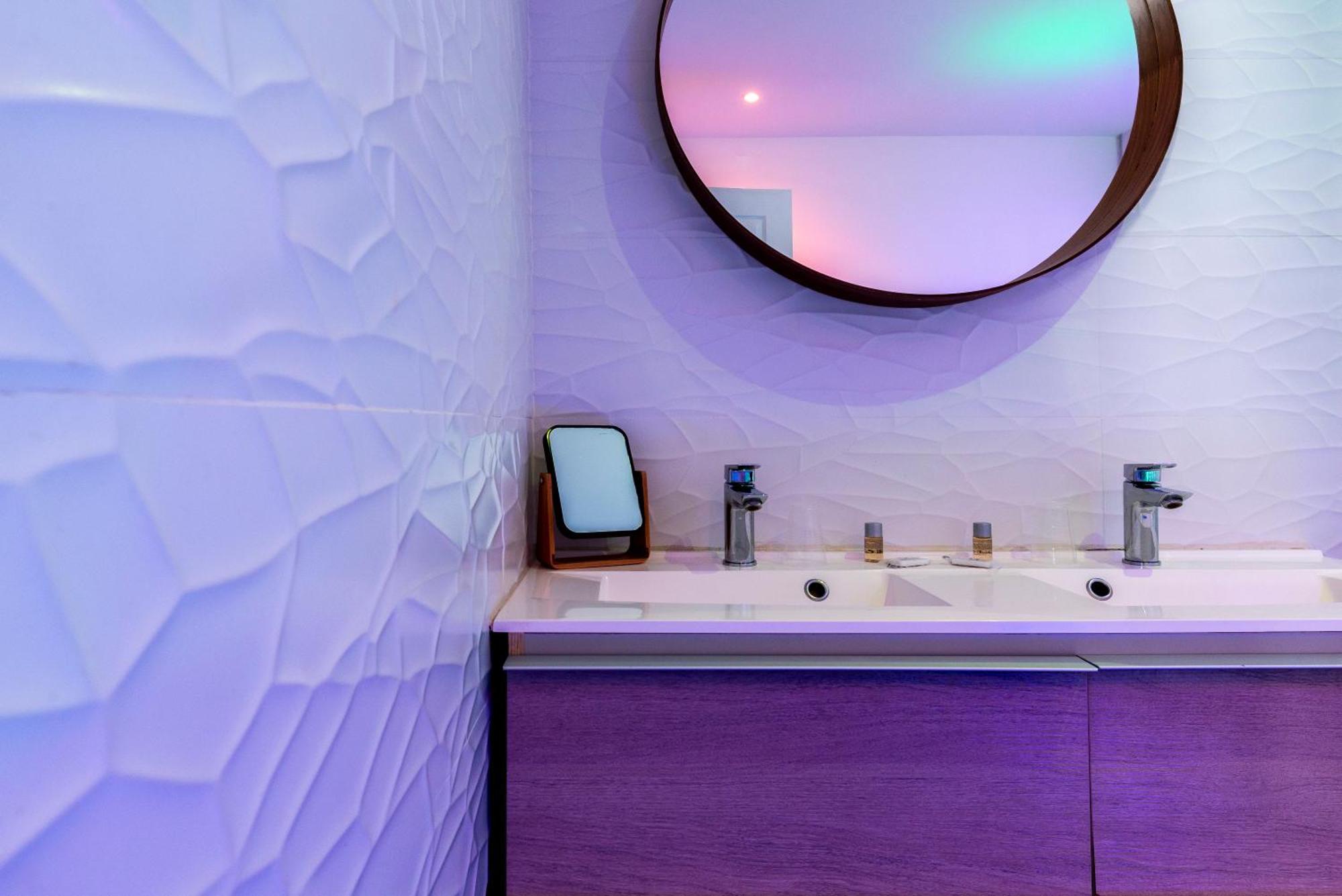 דיז'ון Suite And Spa 21 מראה חיצוני תמונה